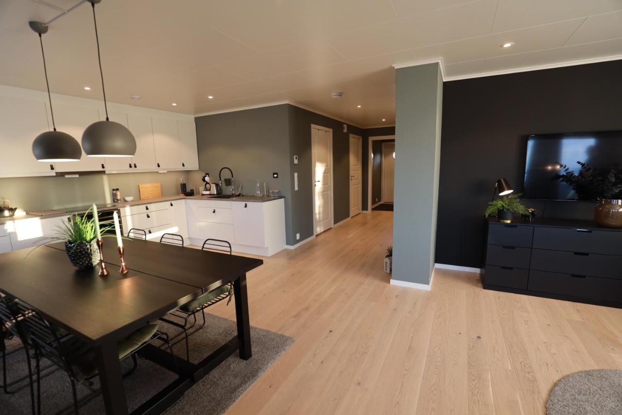 Modern Apartment With Seaview Hammarvika ภายนอก รูปภาพ