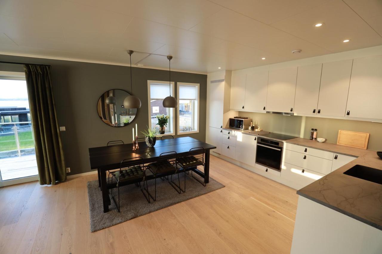 Modern Apartment With Seaview Hammarvika ภายนอก รูปภาพ