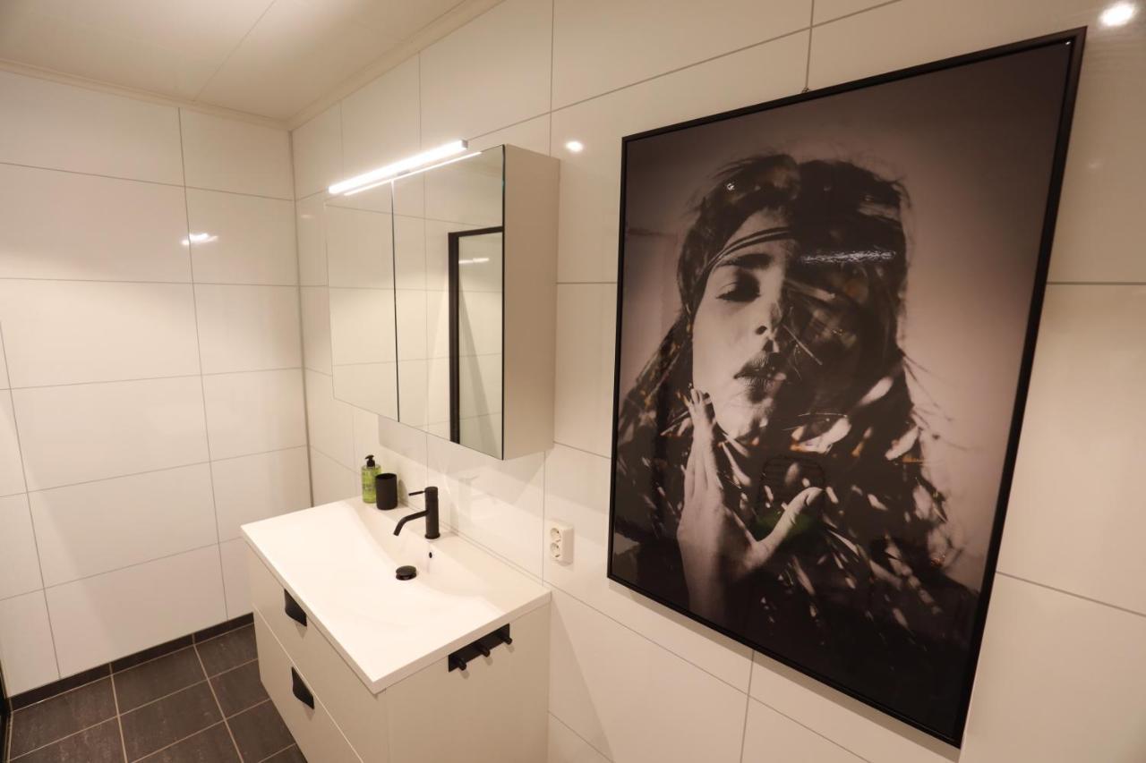 Modern Apartment With Seaview Hammarvika ภายนอก รูปภาพ