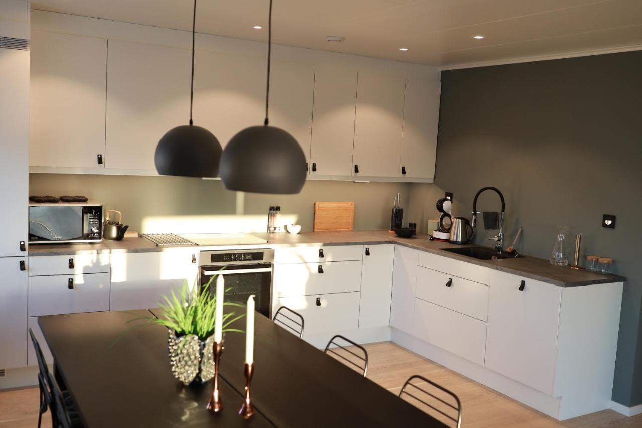 Modern Apartment With Seaview Hammarvika ภายนอก รูปภาพ