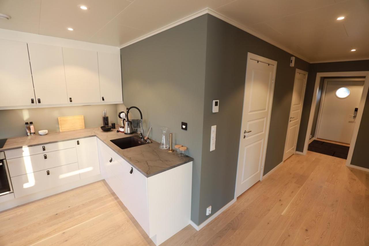Modern Apartment With Seaview Hammarvika ภายนอก รูปภาพ